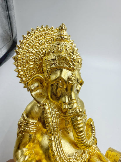 2552年 － 大法會金色象神供奉型