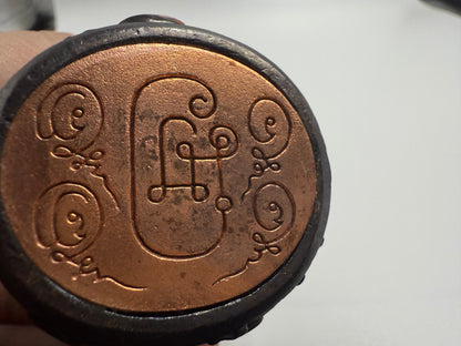 阿贊蘇賓  － 拉胡天神咬銅月供奉型