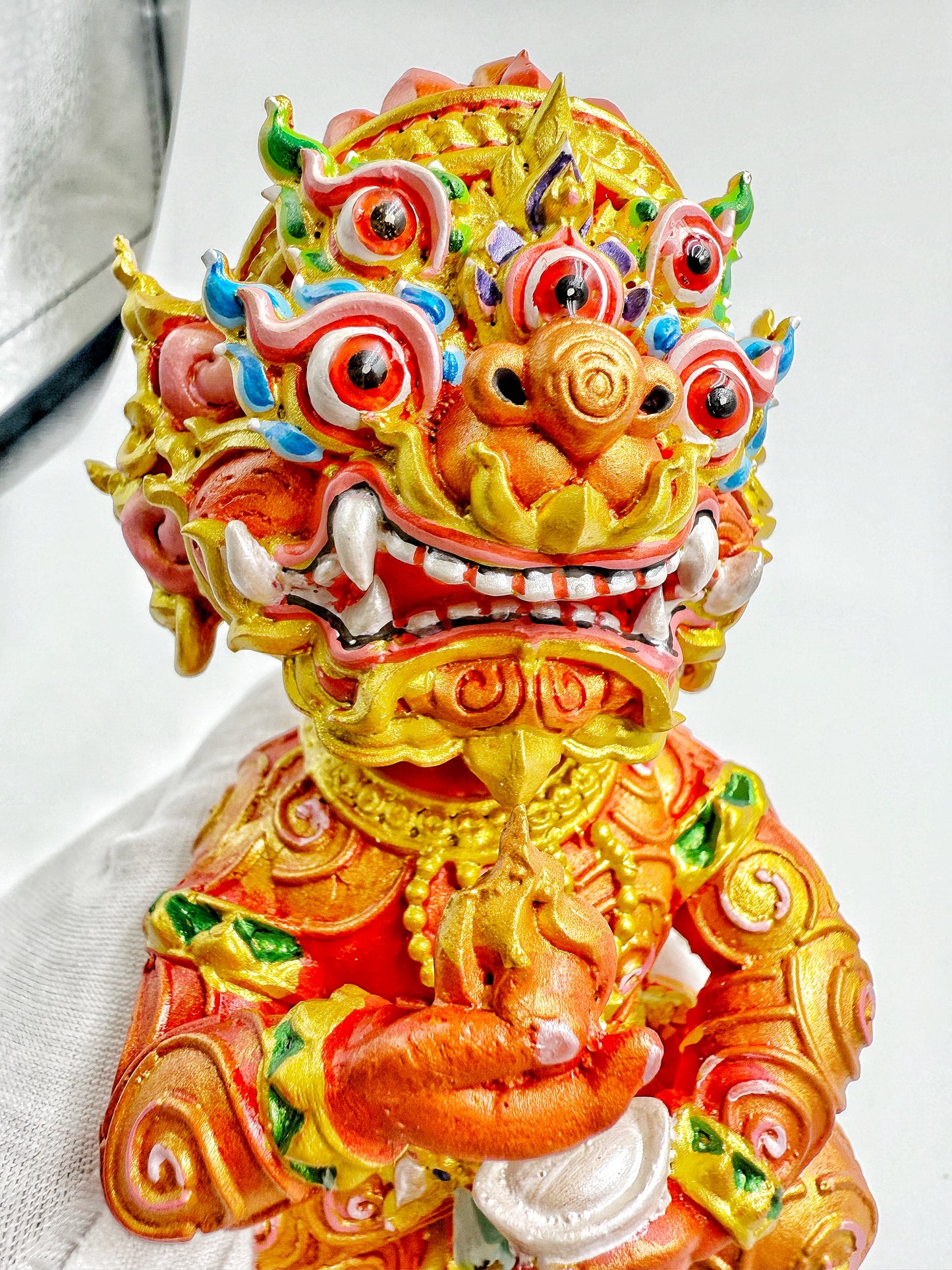 古巴康範（古巴Kamfan／Come芬 ）五眼四耳供奉型（紅／綠兩色）