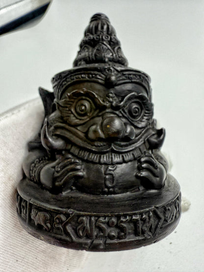 龍婆Rod   － 拉胡天神供奉型