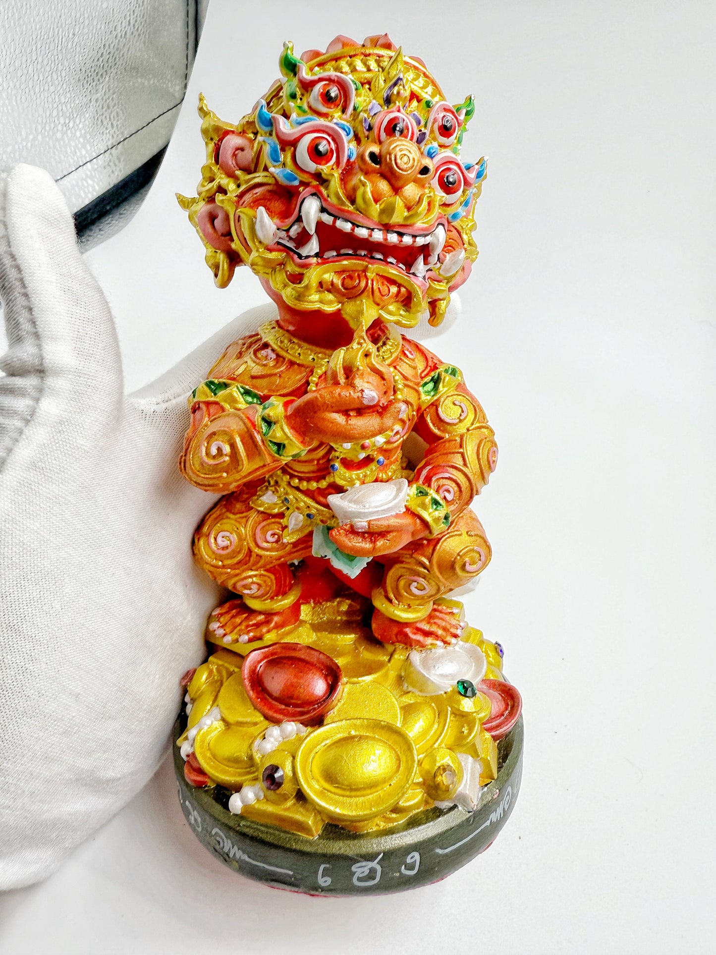 古巴康範（古巴Kamfan／Come芬 ）五眼四耳供奉型（紅／綠兩色）