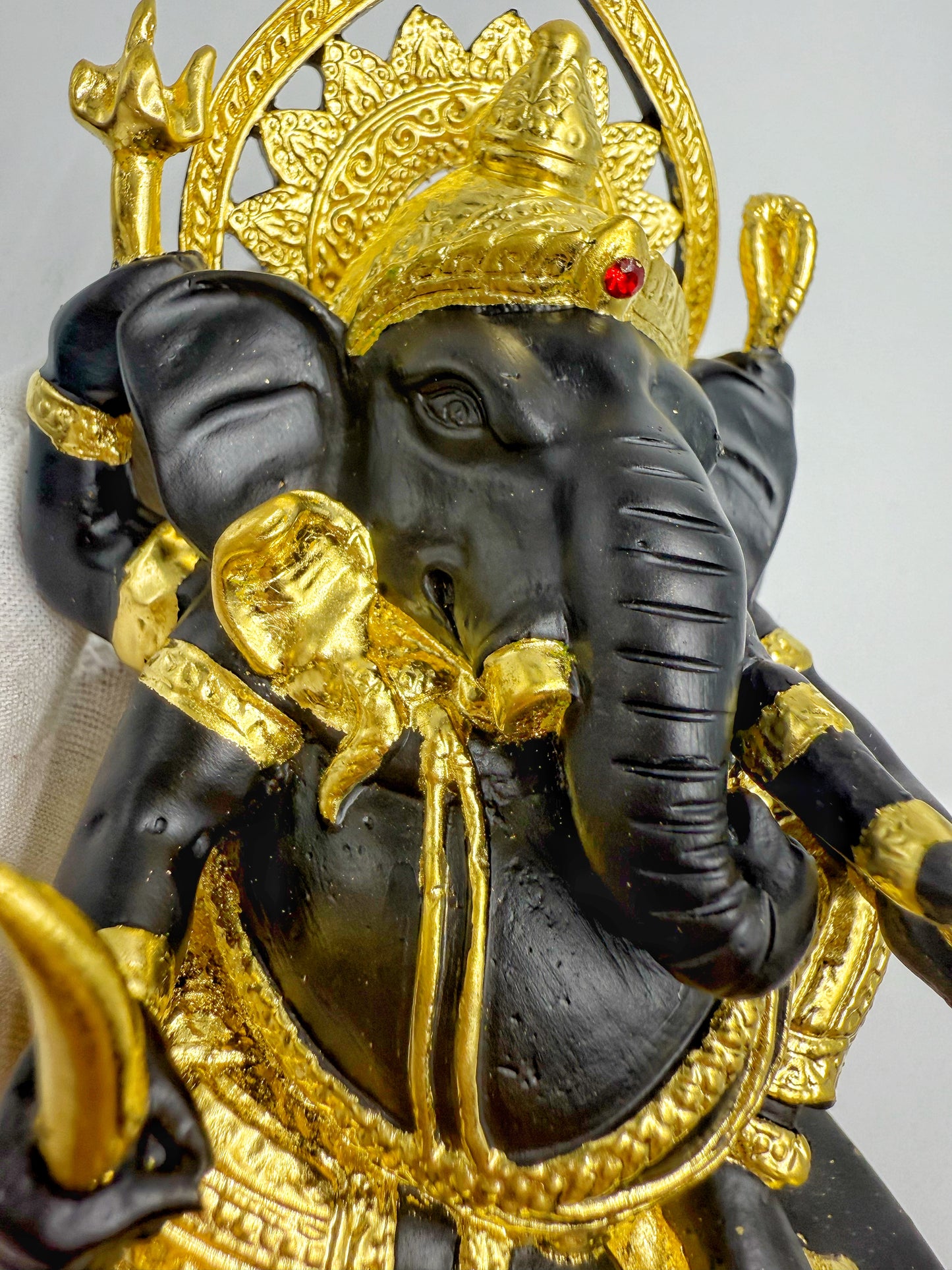 龍婆Key 2549 象神供奉型 （黑金色）中尺寸